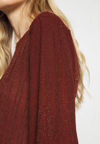 ONLY MATERNITY Sweter
