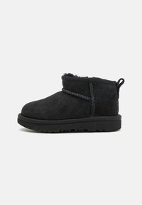 UGG - CLASSIC ULTRA MINI UNISEX - Stiefelette - black Thumbnail-Bild 1