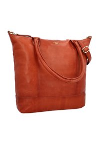 Sac fourre-tout en cuir brun avec deux poignées, un fond plat et une texture lisse ; présente des détails de logo dorés.