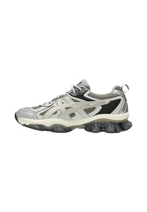 SNEAKERS GEL QUANTUM KINETIC - Scarpe da allenamento - beige