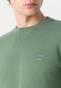 BOSS Melegítőfelső - open green