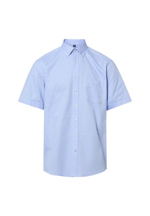 Hellblaues kurzärmliges Hemd mit Knopfleiste vorne, einer Brusttasche und geknöpftem Kragen, vor weißem Hintergrund dargestellt.