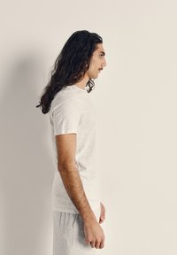 American Vintage HOMME BYSAPICK - Paprasti marškinėliai - blanc