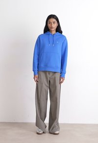 GANT SHIELD HOODIE - Sweatshirt - greece blue