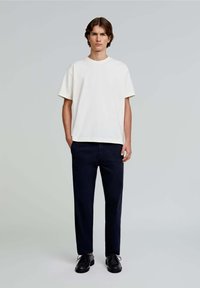 Scalpers SOLID - T-shirts basic - cream