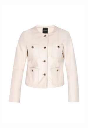 Kurtka skórzana w kolorze kremowym z okrągłym dekoltem, zapinana na guziki z przodu, z czterema kieszeniami na froncie. Posiada złote guziki i dopasowany krój.