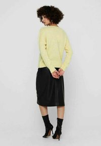JDY ELANORA L/S NOOS - Pullover - pastel yellow