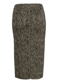 Knielanger Rock aus einem texturierten Stoff mit einem Schwarz-Beige Zebra-Print-Muster und zwei hinteren Taschen.