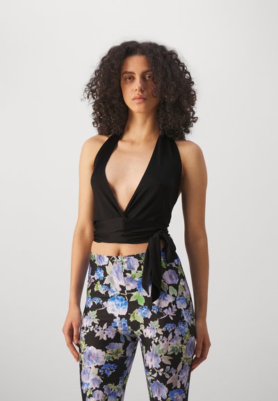 Ioannes WRAP VEST - Μπλούζα - black