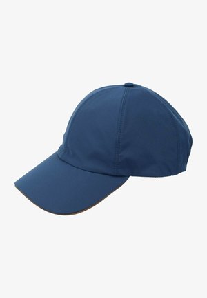Marineblauwe pet gemaakt van gladde stof, met een gebogen klep, zes-paneel ontwerp, en contrasterende stiksels langs de naden.