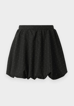 Zwarte bubble rok met een elastische tailleband en een wit stippenpatroon. Gemaakt van lichte stof, met een volumineus ontwerp en een afgeronde zoom.