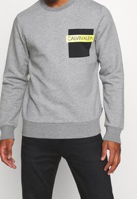 Calvin Klein Sweatshirt - mottled grey
