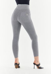 Freddy PUSH UP WR UP CURVY VITA ALTA - Pantalones - grigio mélange