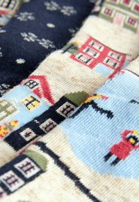 Next CHRISTMAS PATTERN 4 PACK.  REGULAR FIT - Strømper - scenic houses in snow