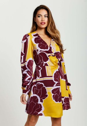 LIQUORISH GEOMETRIC  - Day dress - yellow