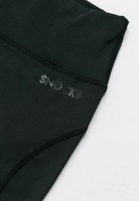 SNOCKS Shorts - schwarz