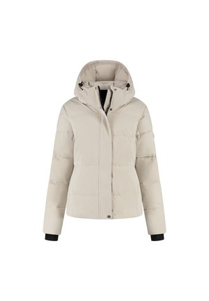 Lichtbeige gewatteerde winterjas met capuchon, rits aan de voorkant en drukknoopsluiting, en zwarte binnenmanchetten.