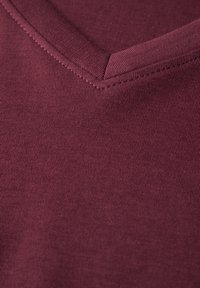 Street One V-NECK - Jednoduché tričko - rot