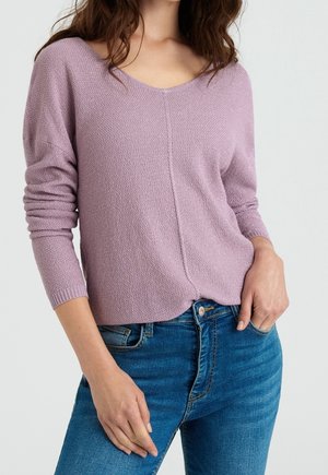 Stickad tröja - purple