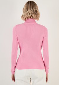 LELA REGULAR FIT - Pulóver - pink