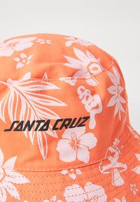 Santa Cruz TAKE A TRIP REVERSIBLE BUCKET HAT UNISEX - Hatt - apricot/black