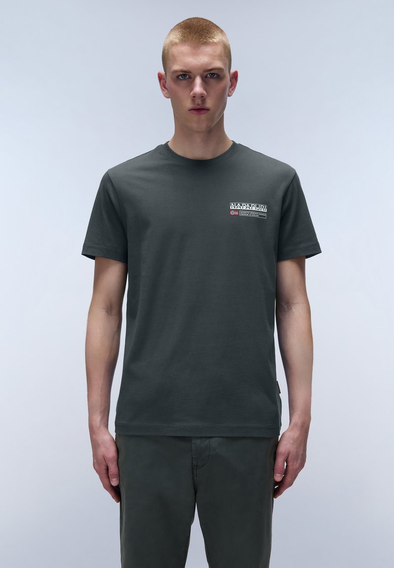 Napapijri KASBA - Camiseta estampada - green urban