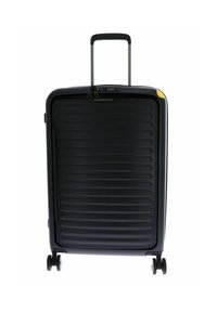 Valise rigide noire avec texture nervurée, poignée rétractable, roues doubles et un accent jaune dans le coin supérieur.