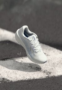Unausgewählt, white/metallic silver/football grey/world indigo/summit white