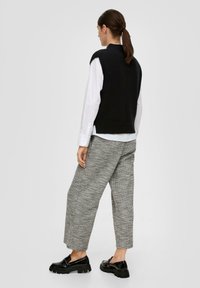 s.Oliver BLACK LABEL - Sweter
