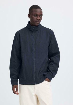 BHEFI - Light jacket - salute