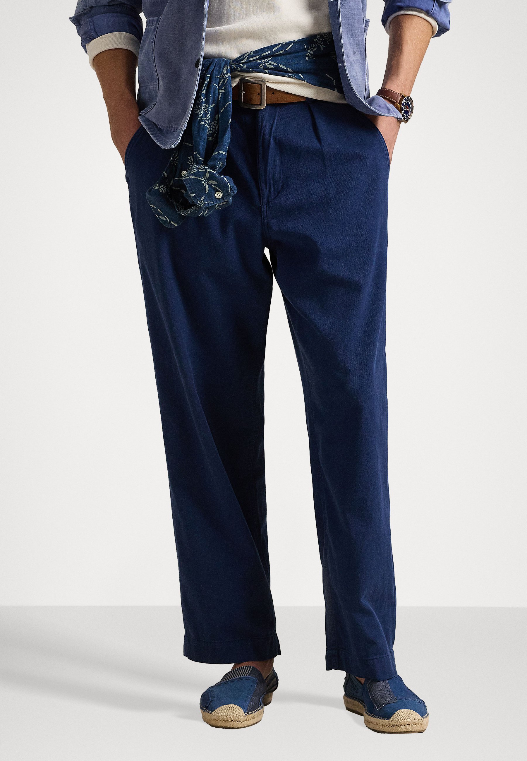 Polo Ralph Lauren RELAXED FIT GARMENT-DYED TWILL PANT - Trousers - eastside  royal/dark blue - Zalando.co.uk