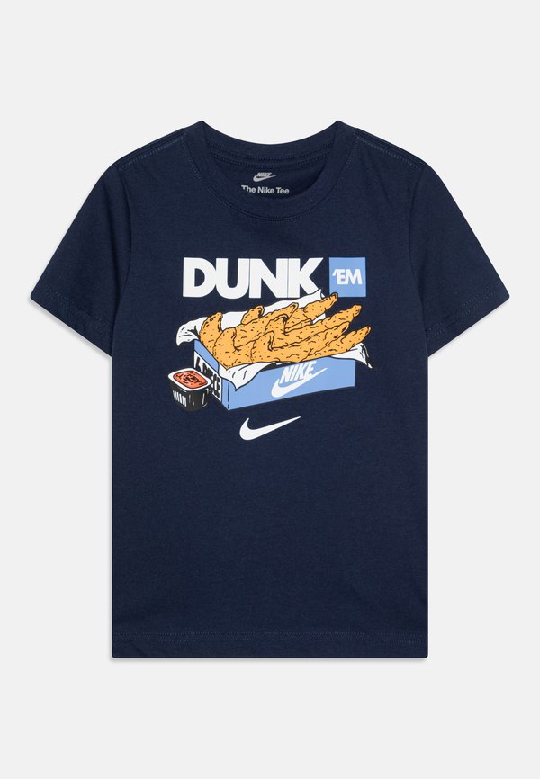 DUNK EM TENDERS TEE - Print T-shirt