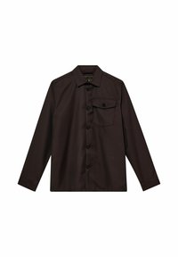 Camicia button-up in tessuto marrone scuro, con colletto a punta, maniche lunghe, taschino sul petto e chiusura con bottoni frontali.