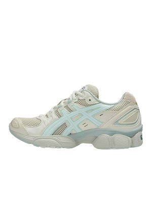 GEL NIMBUS 9 - Scarpe da allenamento - light blue