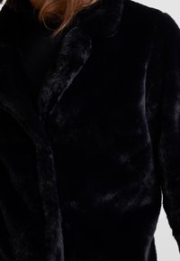 JDY Abrigo de invierno - black