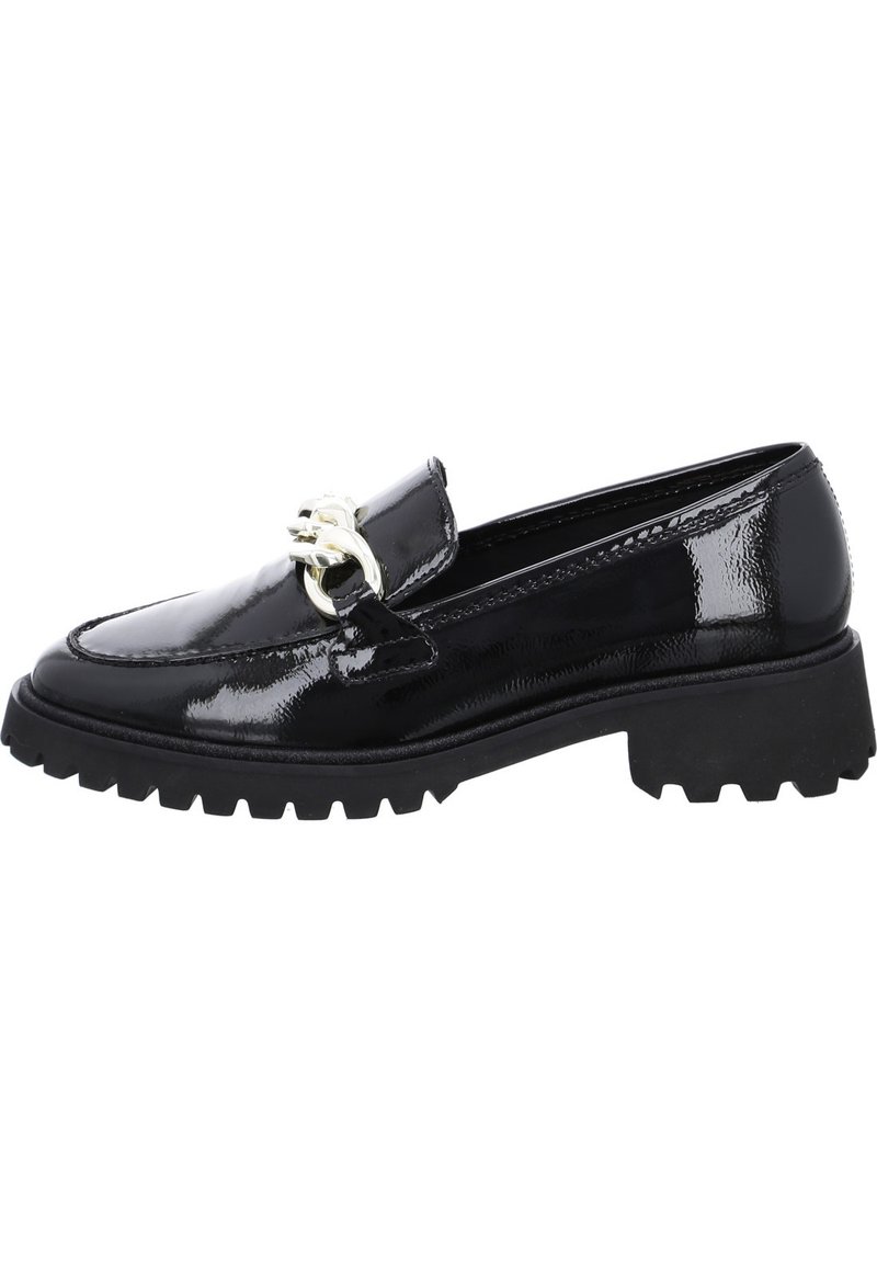 Mocassins en cuir verni noir avec un accent en chaîne argentée, présentant un bout rond et une semelle épaisse et striée pour une meilleure traction.