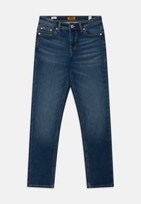 Tmavě modré džíny z denimu se rovnými nohavicemi, s pěti kapsami, viditelným prošíváním a zapínáním na horní knoflík.