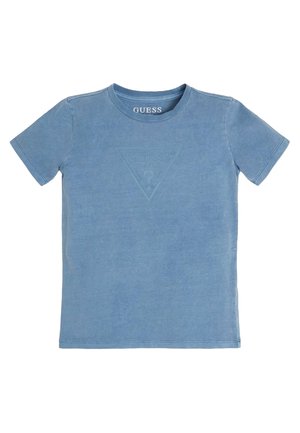 Blå kortærmet T-shirt med rund halsudskæring med subtilt præget Guess-logo formet som en trekant og spørgsmålstegn midt foran.