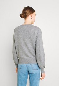 Vero Moda VMBRILLIANT LS BOATNECK - Maglione - light grey melange