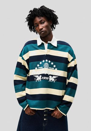 Bershka PRINTED PLUSH - Polokošeľa - green