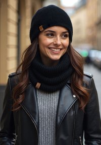 Snood Femme En Coton 80% – Tour De Cou Tricot Doux, Chaud Et Confortable – Accessoire Hiver Polyvalent, Fabriqué En Pologne