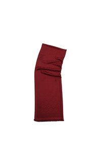 Sciarpa rossa testurizzata con un motivo geometrico e bordi frangiati. Realizzata in materiale morbido, presenta un discreto logo del brand.