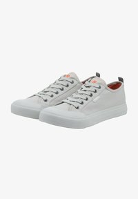 Geselecteerd, off white