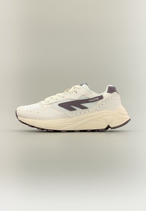 HI-TEC HTS74 SHADOW RGS UNISEX  - Αθλητικά παπούτσια - gardenia/sparrow