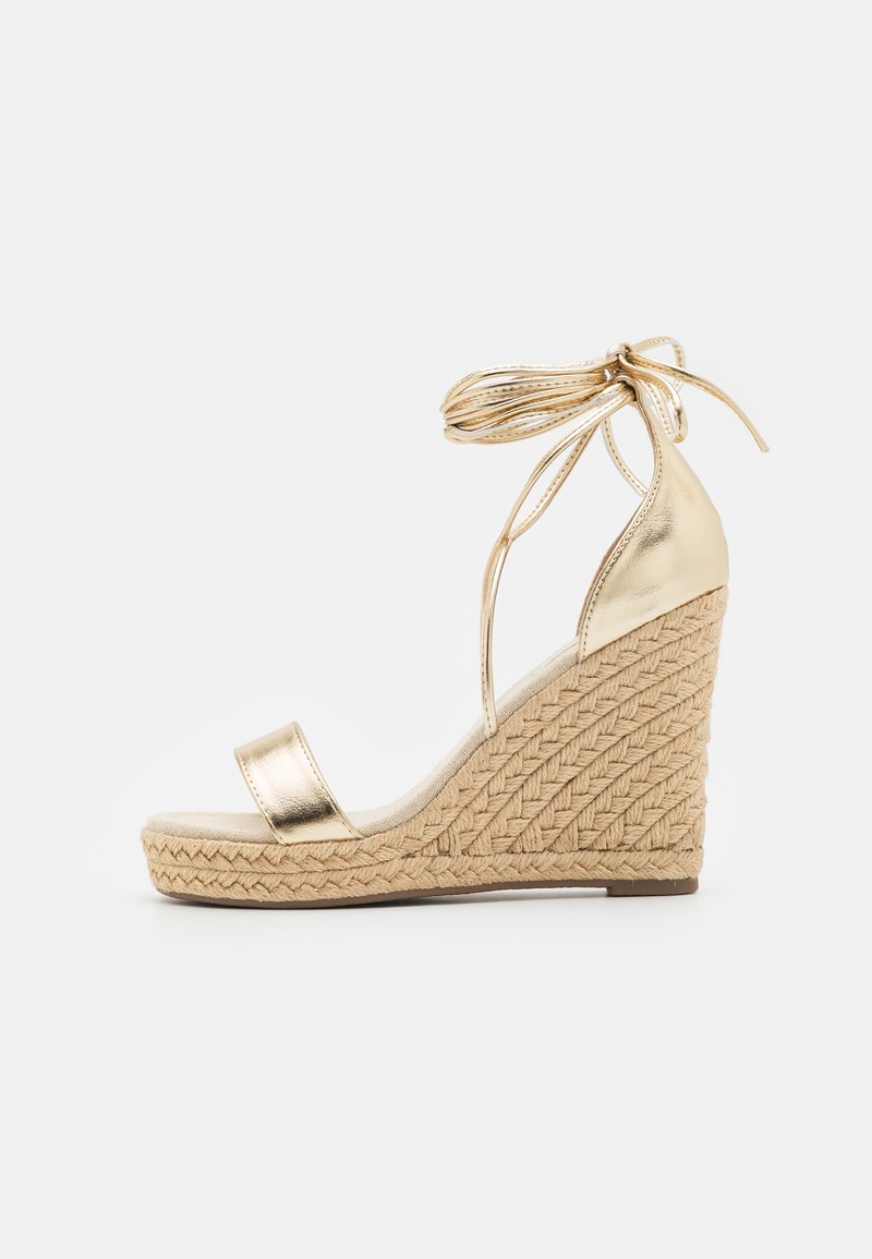 Sandalias Mujer Doradas Sandalias Fashion Nova Becoming Richer
