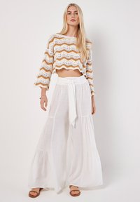 Apricot Maglione - white