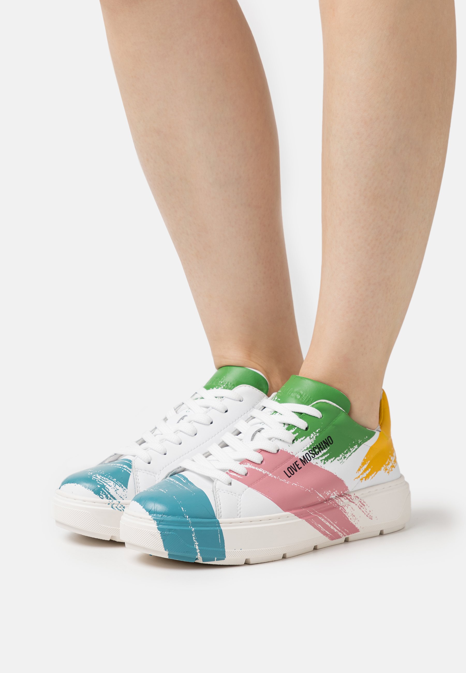 Love Moschino Sneakers – Niedriges Design, Modell JA15214G1MIA6, Einfarbig
