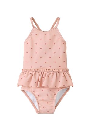 Maillot de bain rose pour tout-petit avec un petit motif de cœurs rouges et un détail de jupe à volants, doté de fines bretelles et d'un col montant.