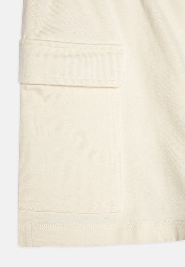 ICONS POCKETS - Tracksuit bottoms - beige3