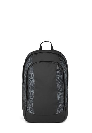 Zaino nero con due pannelli verticali con stampa graffiti sul davanti, scomparti con cerniera e manico superiore.